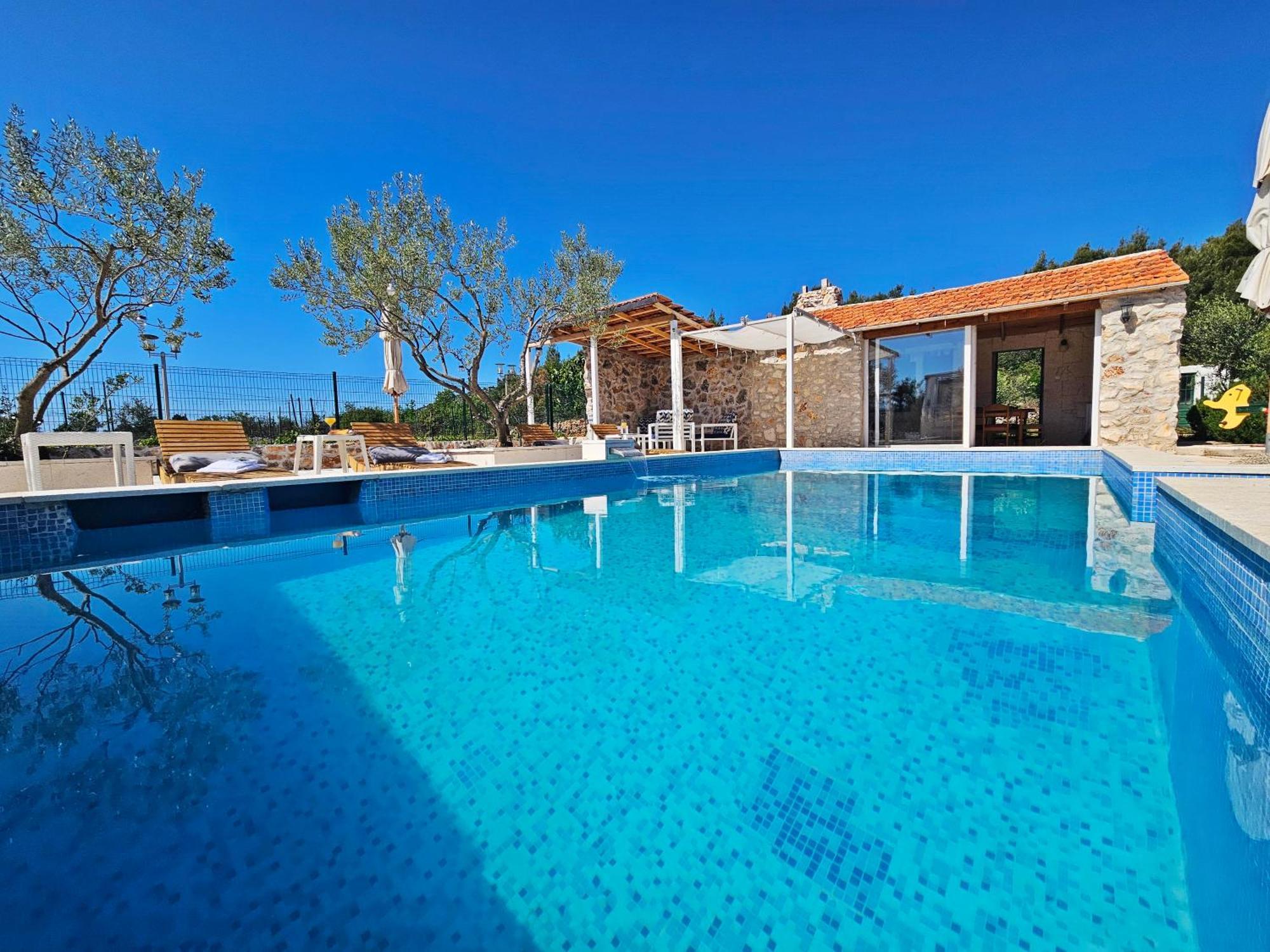Flamingo - House With Private Pool Vila Gornji Seget Exterior foto