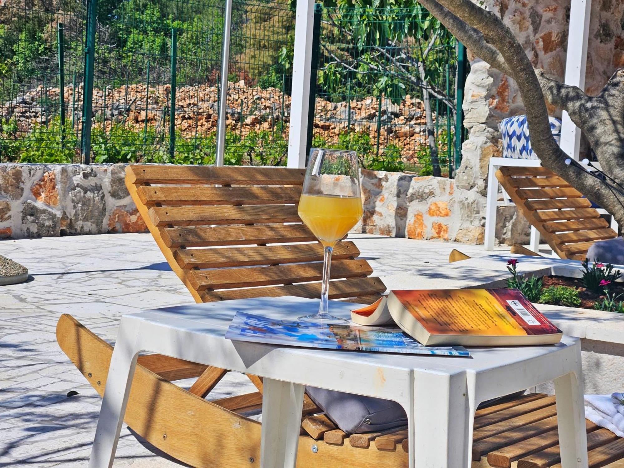 Flamingo - House With Private Pool Vila Gornji Seget Exterior foto