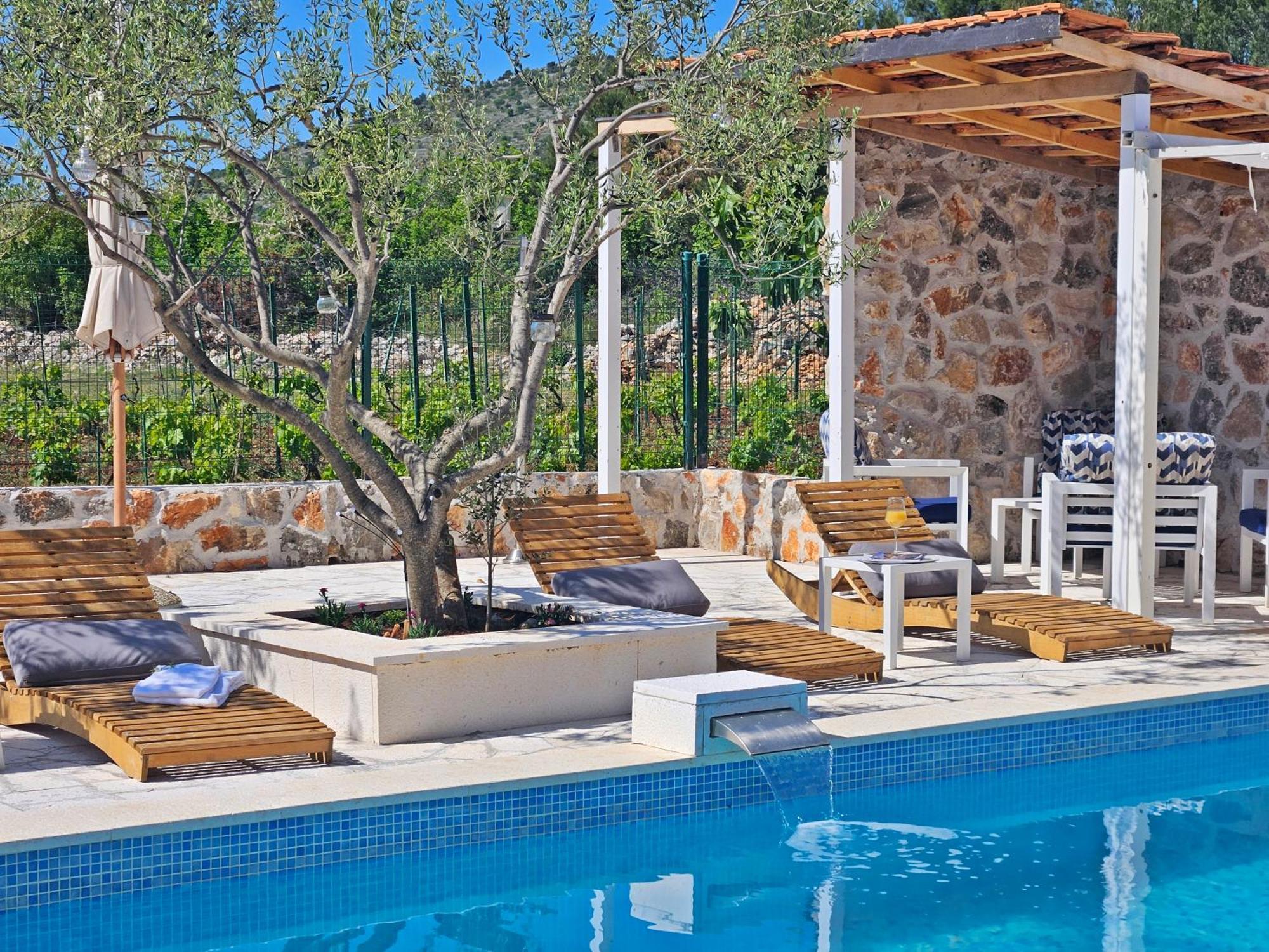 Flamingo - House With Private Pool Vila Gornji Seget Exterior foto
